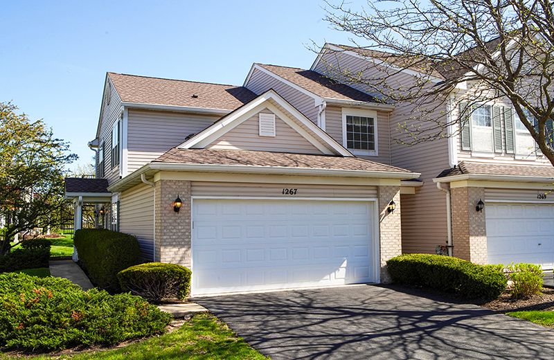 1267 Merrimack Court #1267 — Crystal Lake, IL 60014