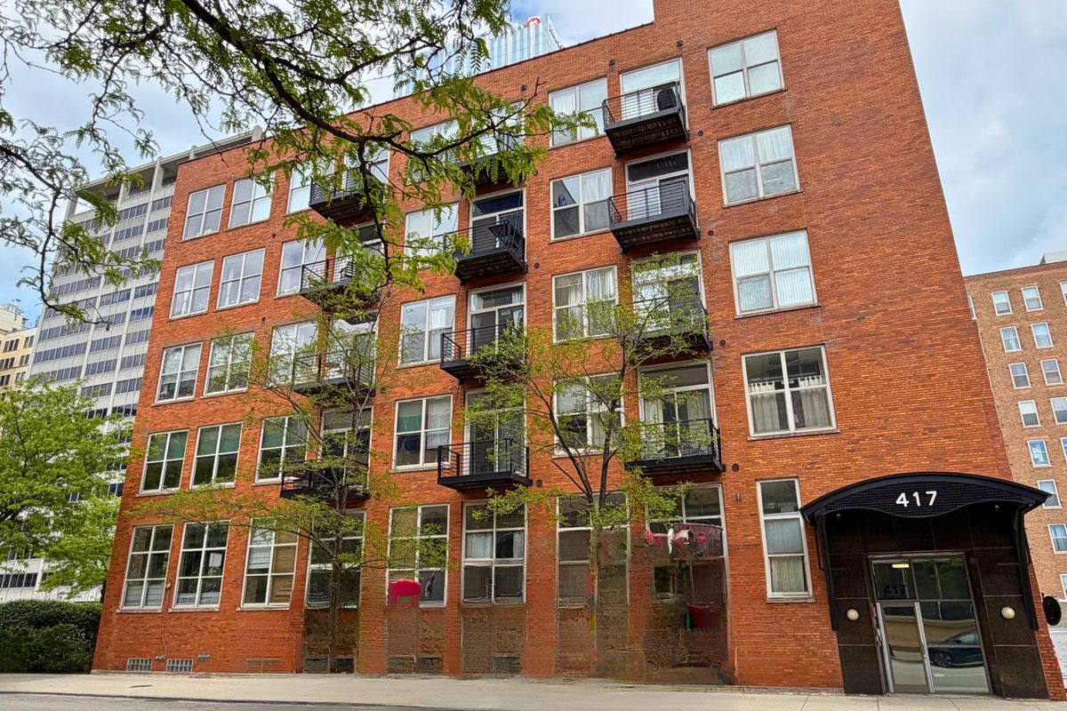 417 Jefferson Street, Chicago, IL 60607