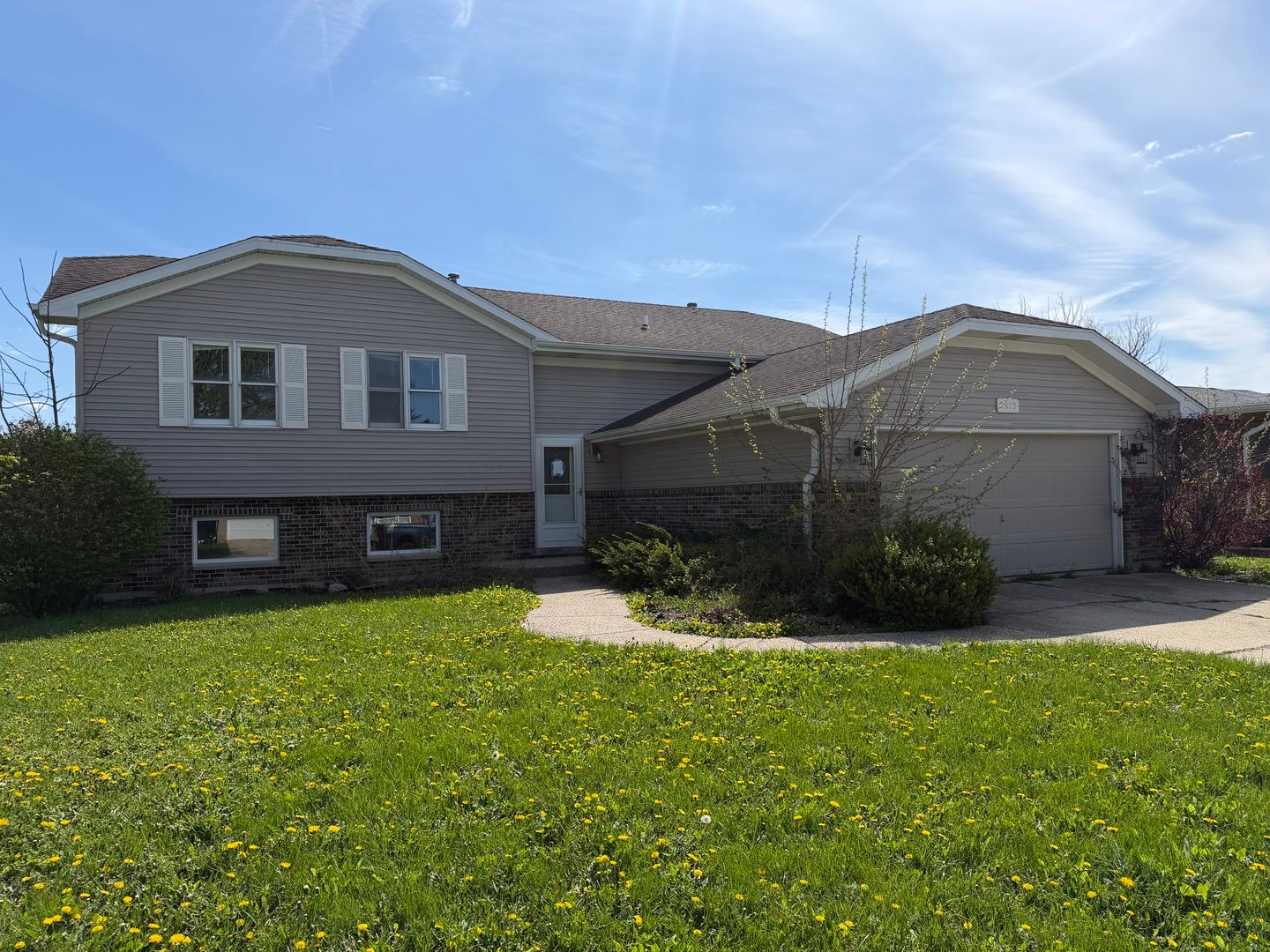 2375 Chestnut Lane — Morris, IL 60450
