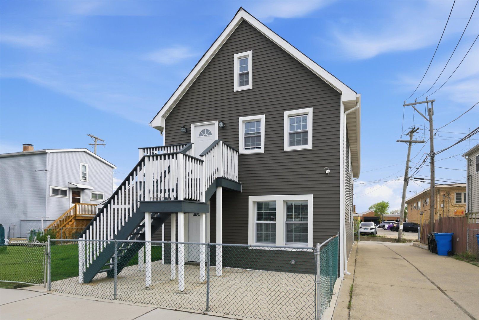 6145 W 54th Street — Chicago, IL 60638