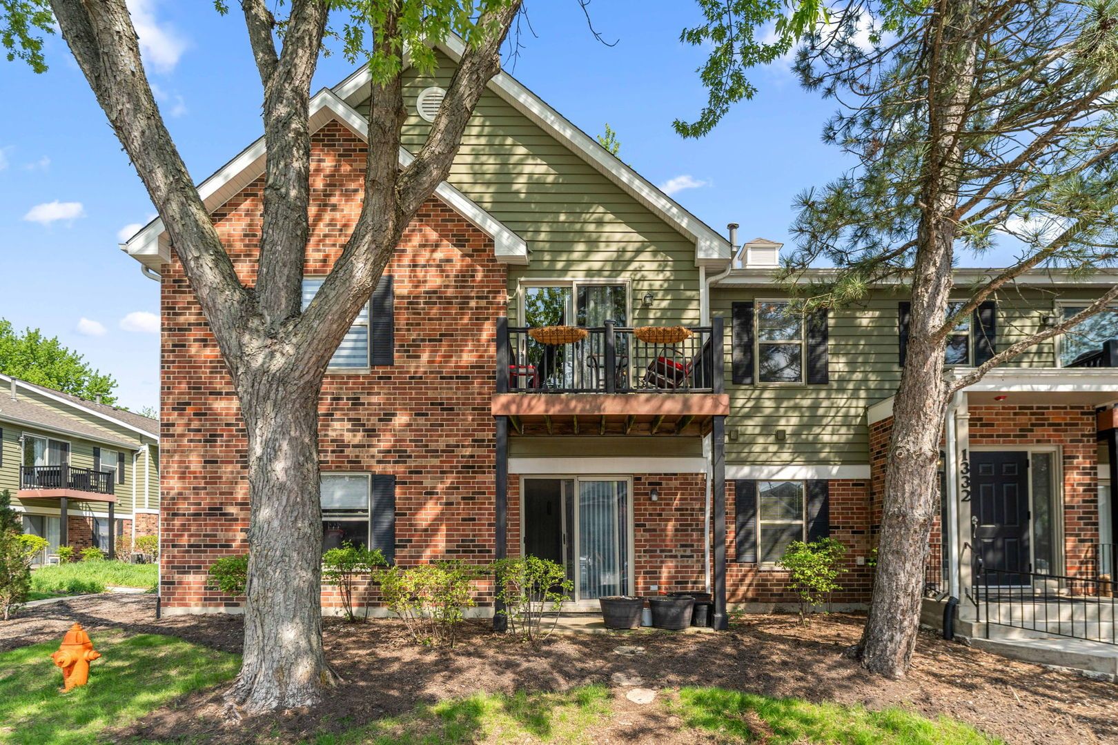 1332 McDowell Road #201 — Naperville, IL 60563