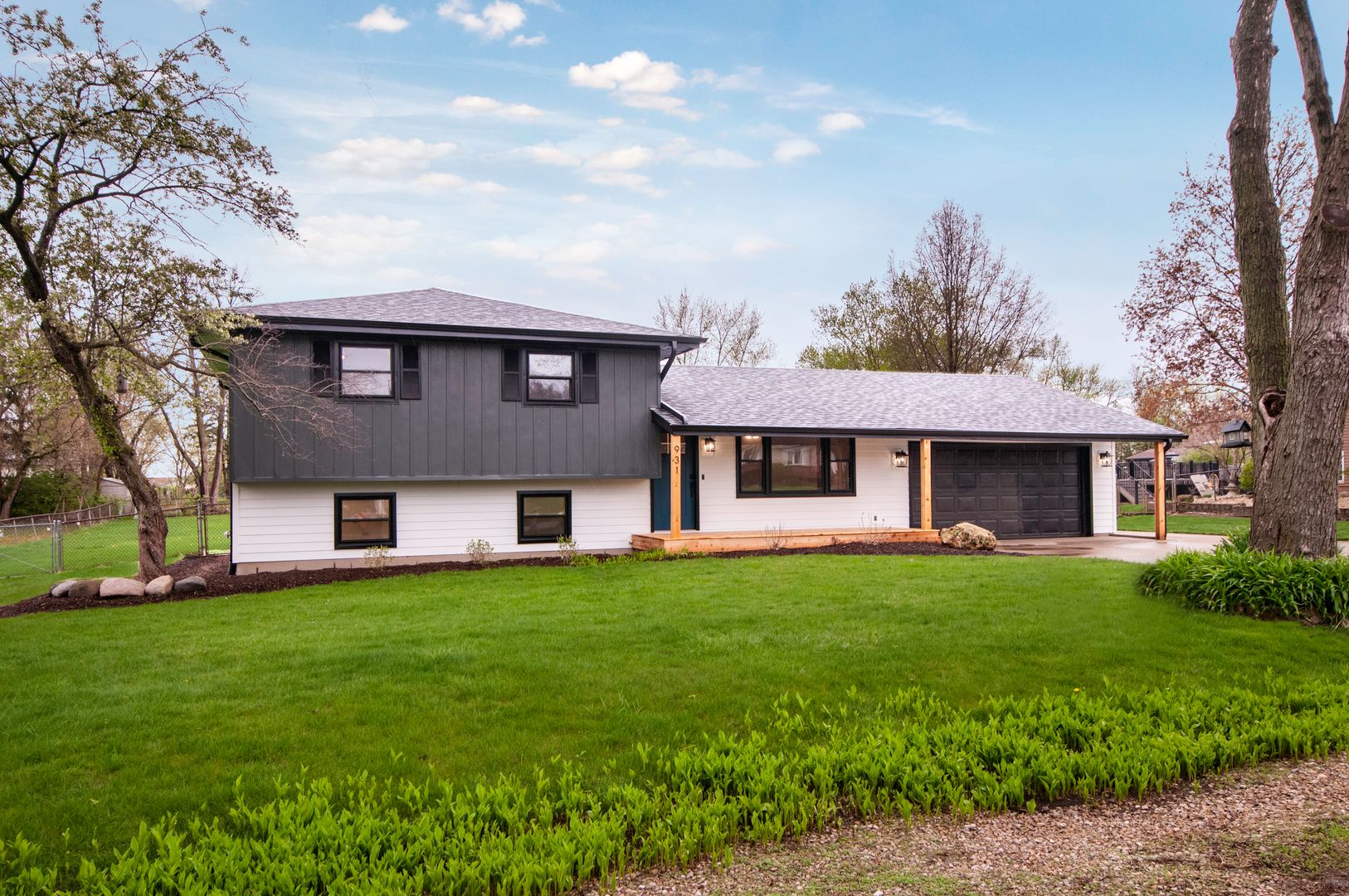 931 Regent Street — New Lenox, IL 60451