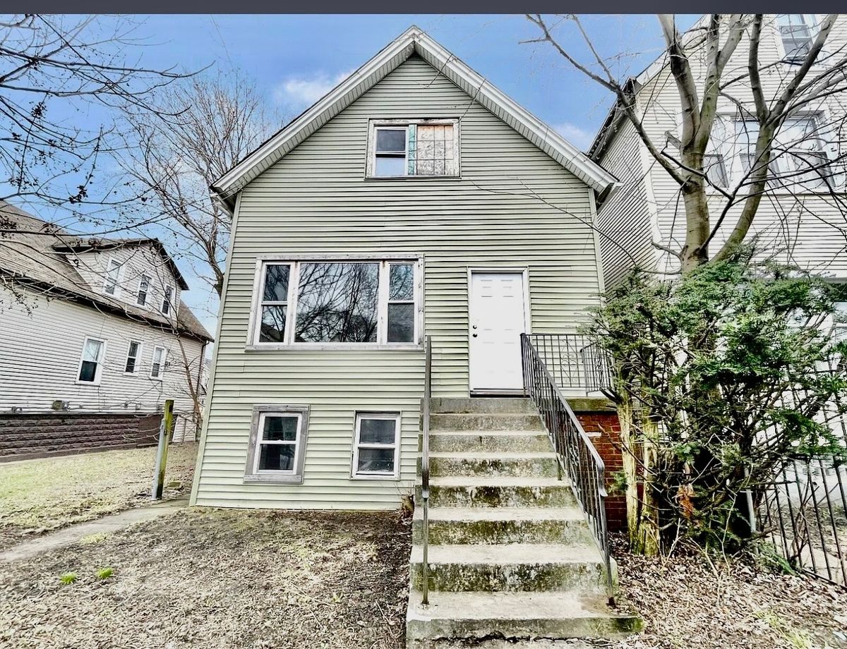 2955 80th Place, Chicago, IL 60617