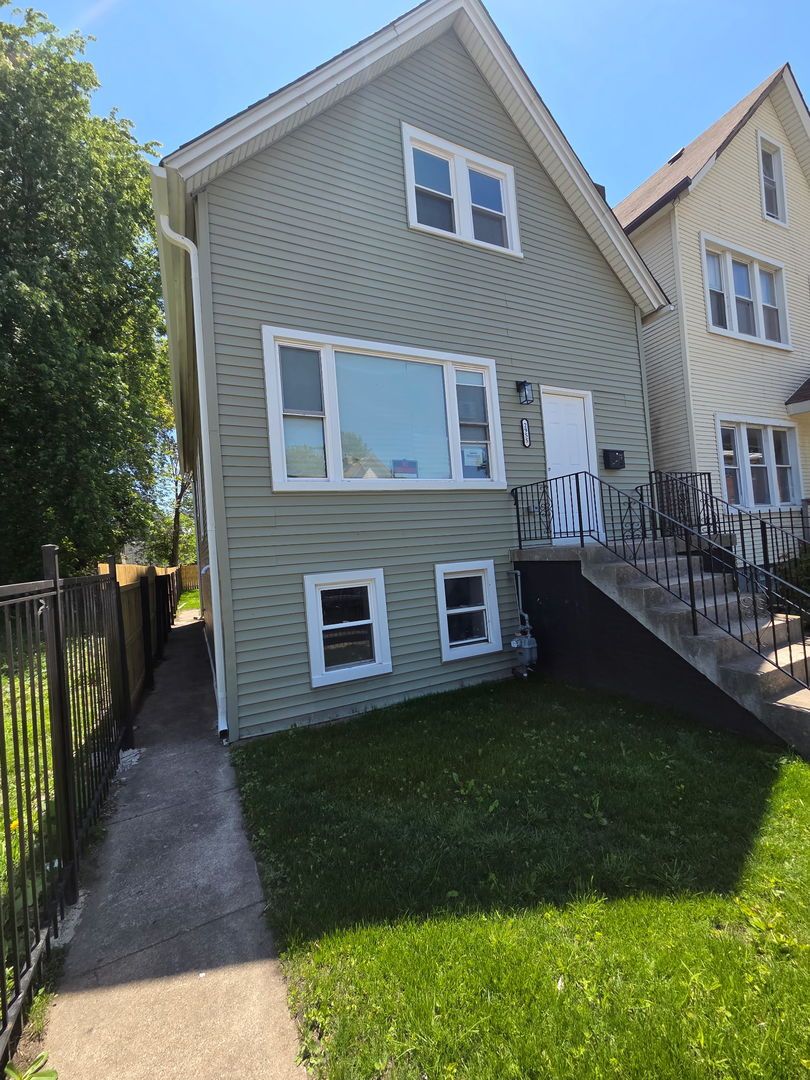 2955 E 80th Place — Chicago, IL 60617