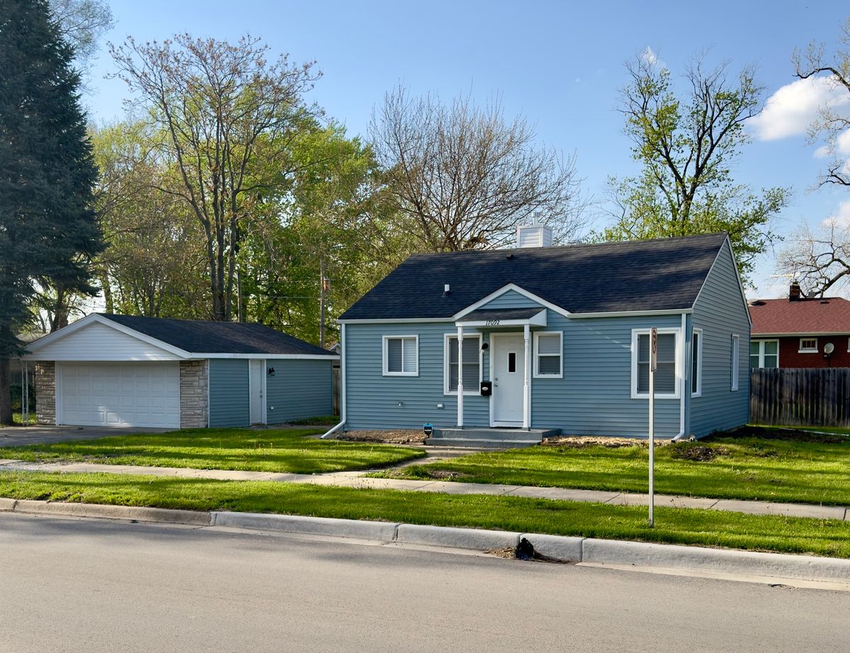 17092 Jodave Avenue, Hazel Crest, IL 60429