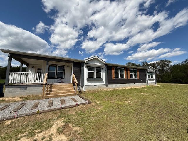 708 E South Avenue, Bluford, IL 62814