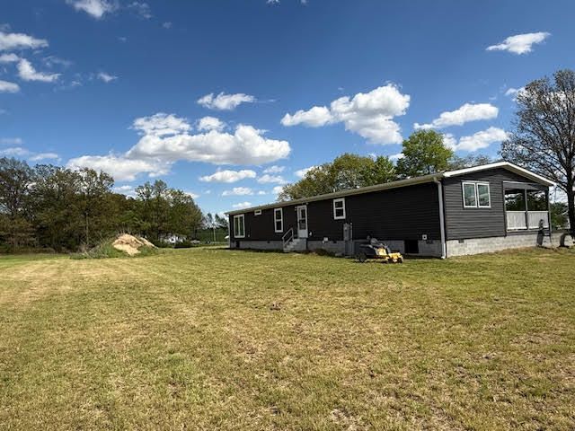 708 E South Avenue, Bluford, IL 62814