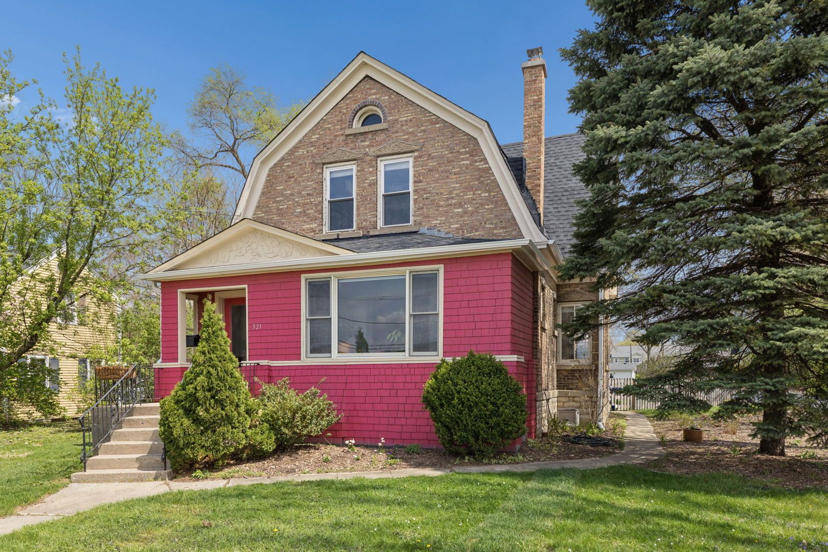 521 S Naperville Road — Wheaton, IL 60187