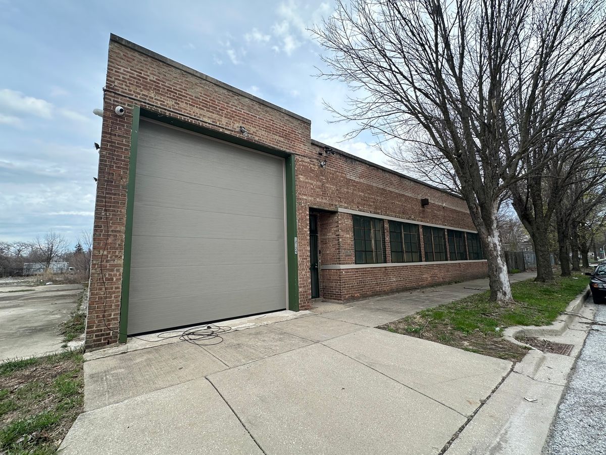 12129 Peoria Street, Chicago, IL 60643