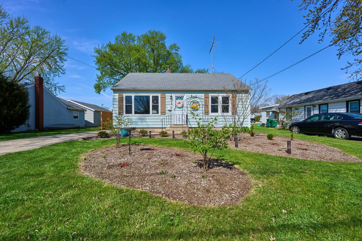 1027 Wild Street, Sycamore, IL 60178