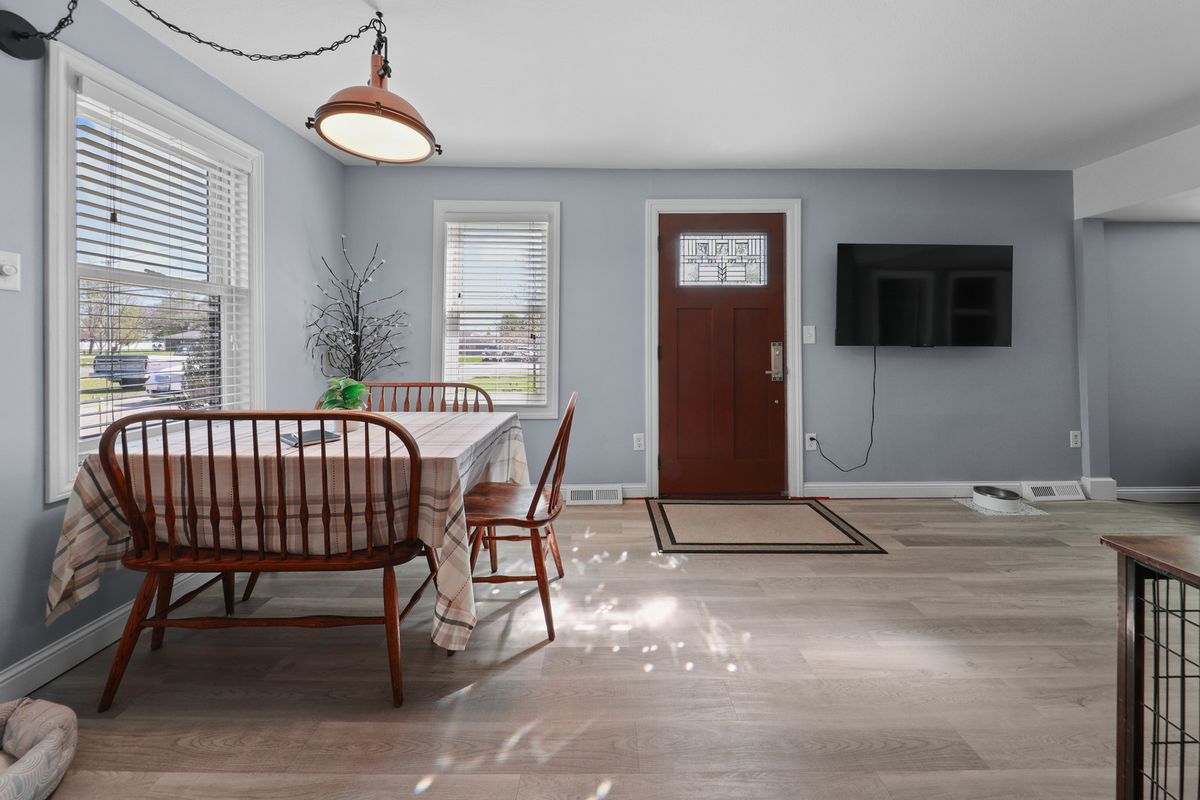 910 Vermillion Street, Streator, IL 61364