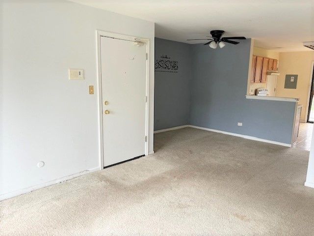 200 Dunteman Drive, Glendale Heights, IL 60139