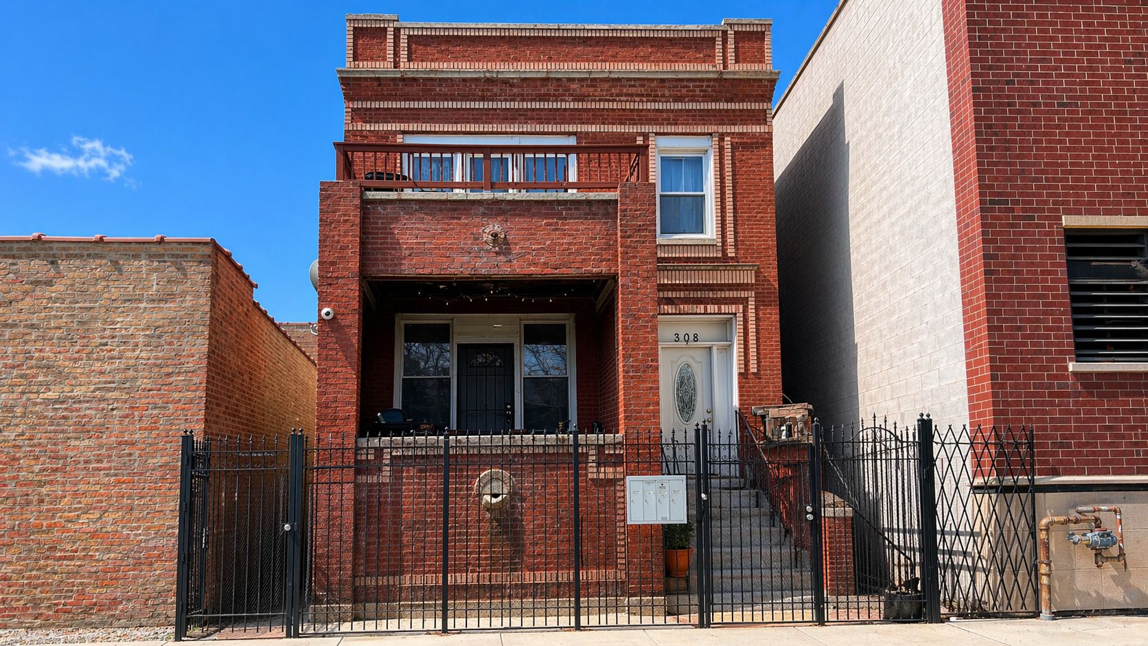 808 N Sacramento Boulevard #1R — Chicago, IL 60622