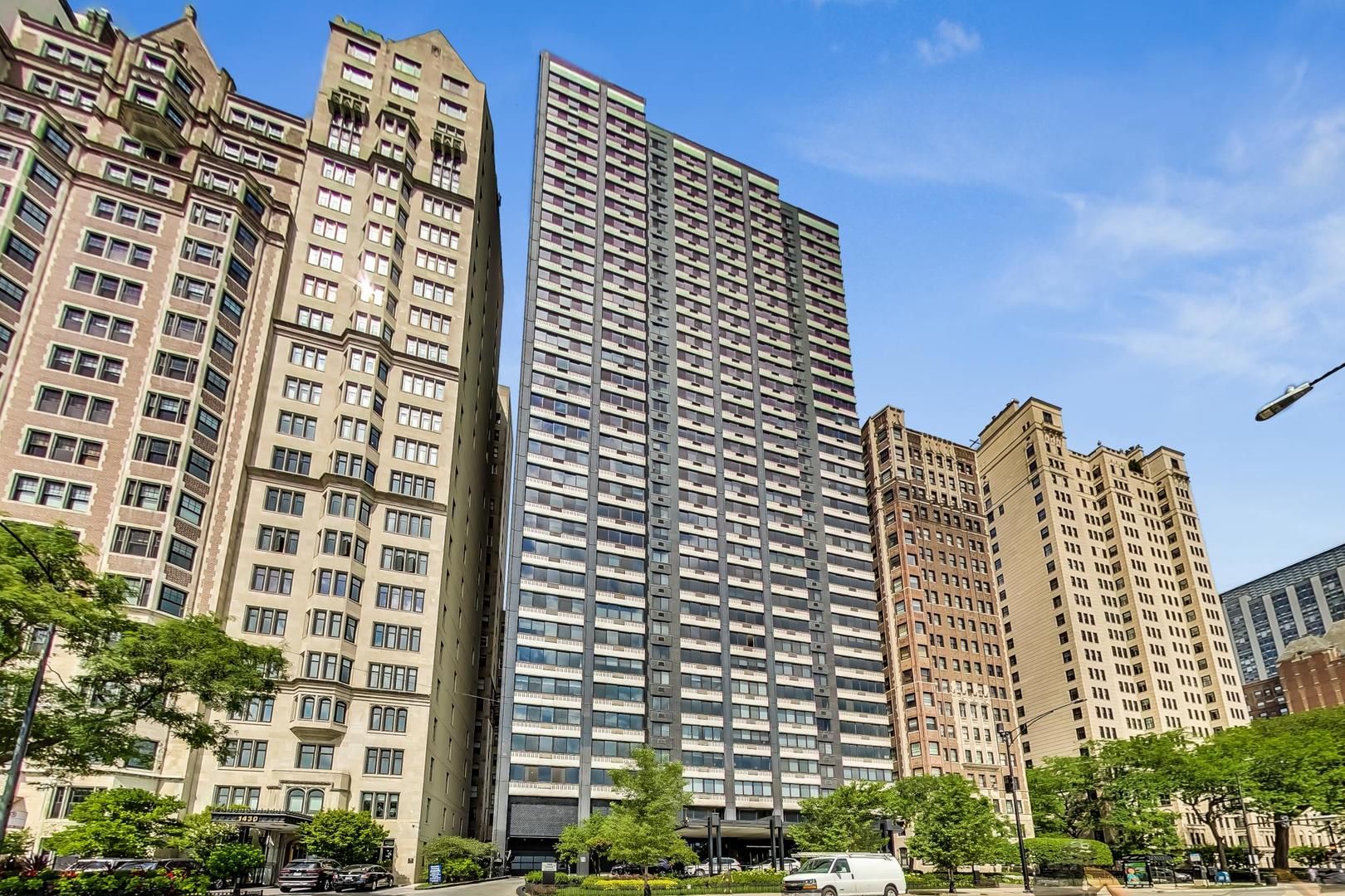 1440 N LAKE SHORE Drive #31E — Chicago, IL 60610