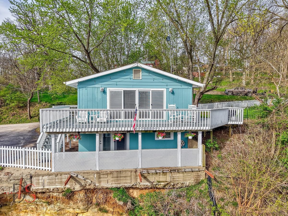 2469 41st Road, Sheridan, IL 60551