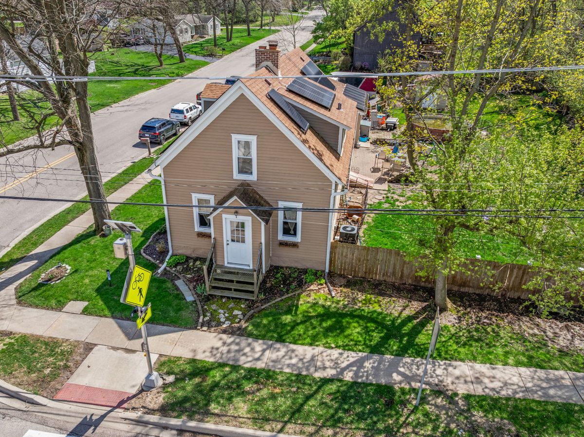 603 W Main Street, Cary, IL 60013