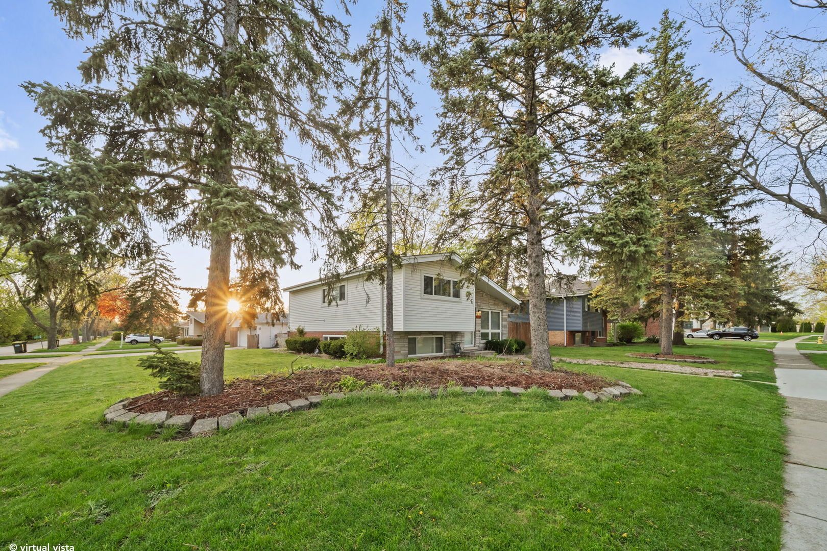 3N210 Wilson Street — Elmhurst, IL 60126