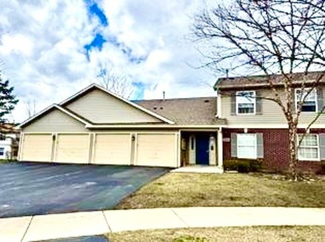 1147 Red Oak Circle, Round Lake Beach, IL 60073