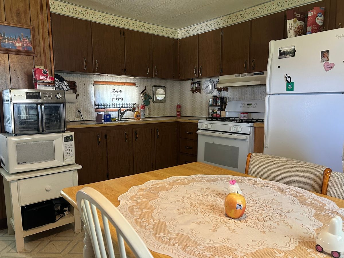 309 Lindenwood Drive, Belvidere, IL 61008