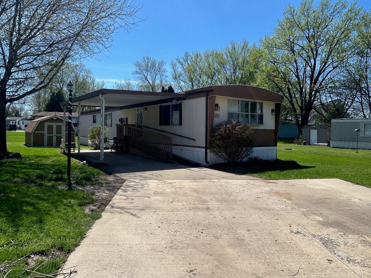 309 Lindenwood Drive, Belvidere, IL 61008