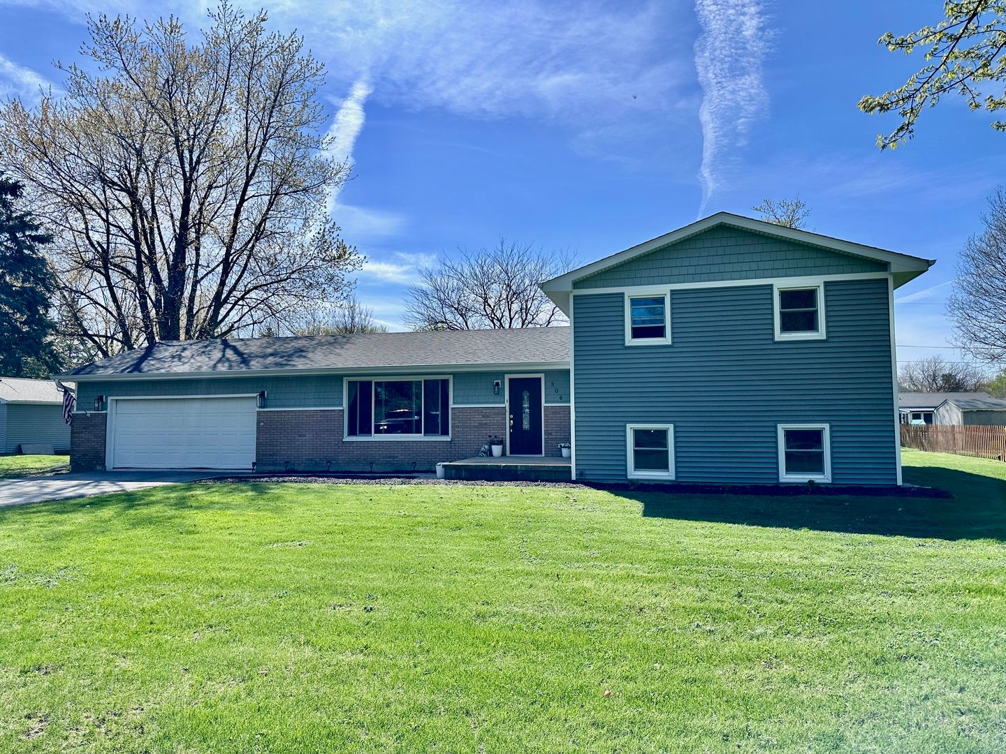 306 N 6th Street — Malta, IL 60150
