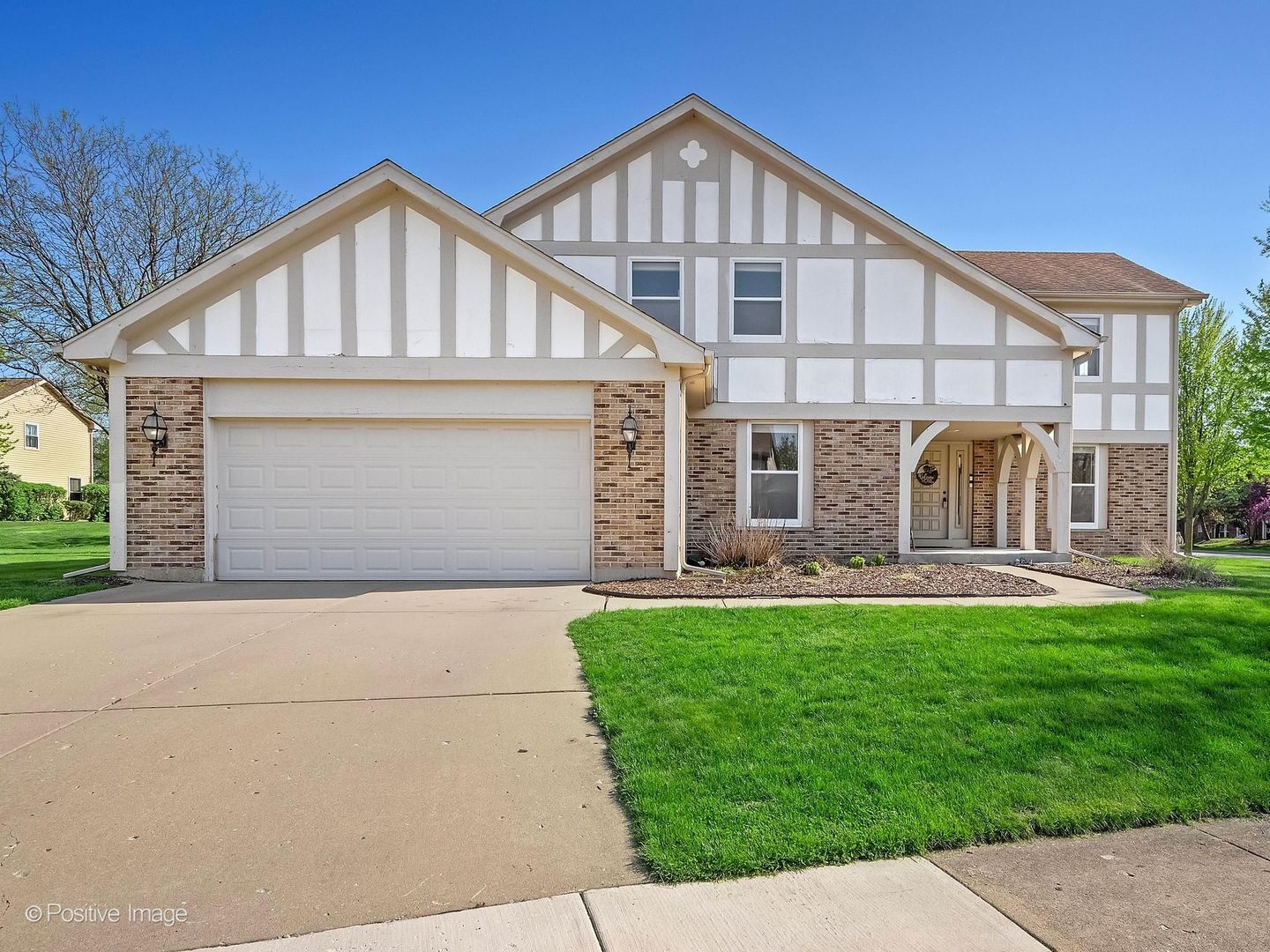 340 Whitehall Terrace — Bloomingdale, IL 60108