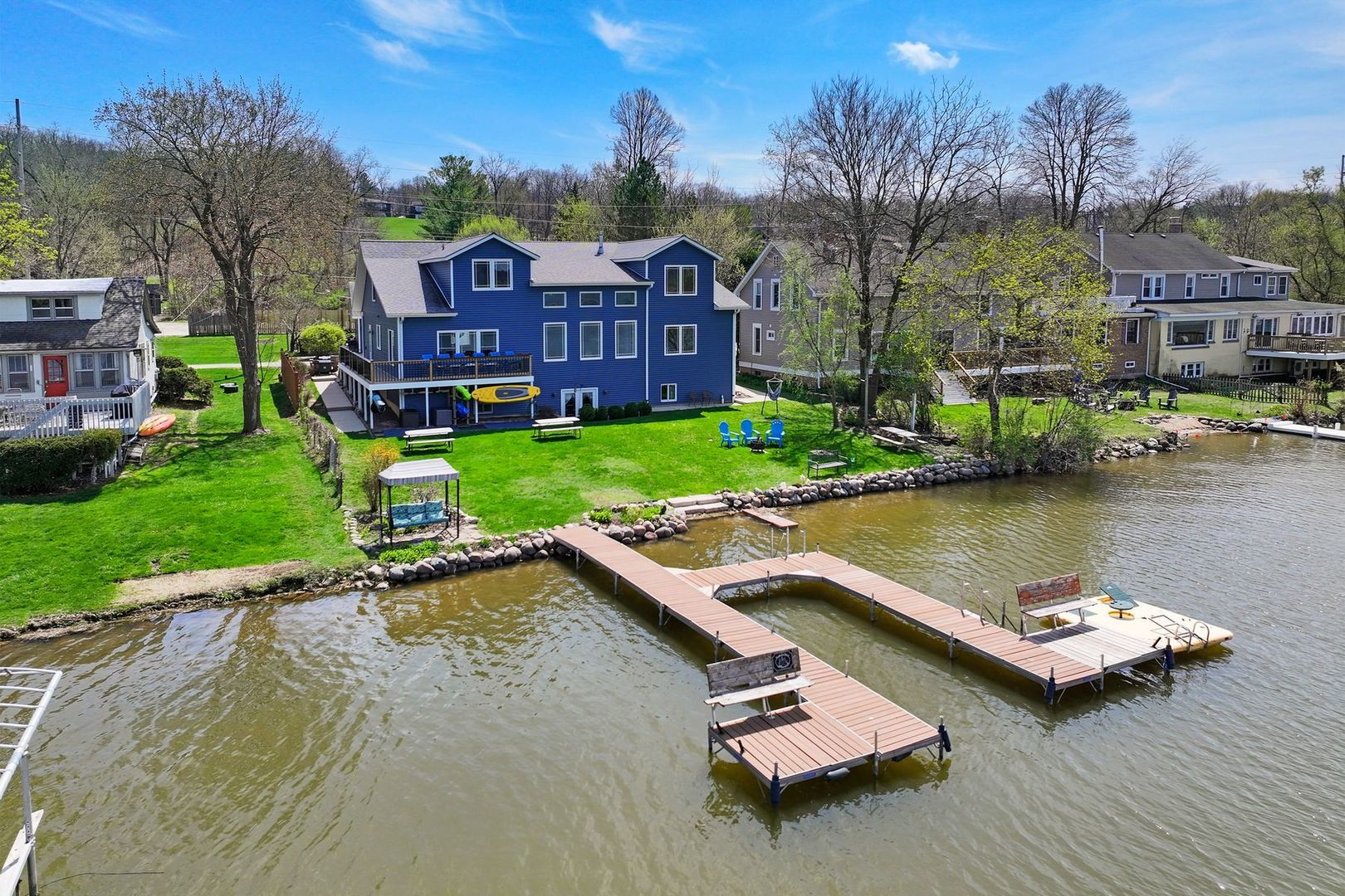 W4226 W End Road — Lake Geneva, WI 53147