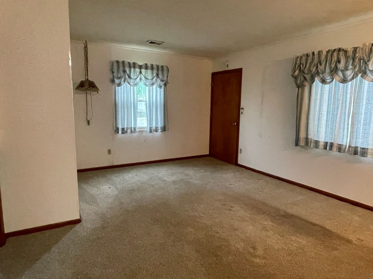 11609 18th Street, Milan, IL 61264