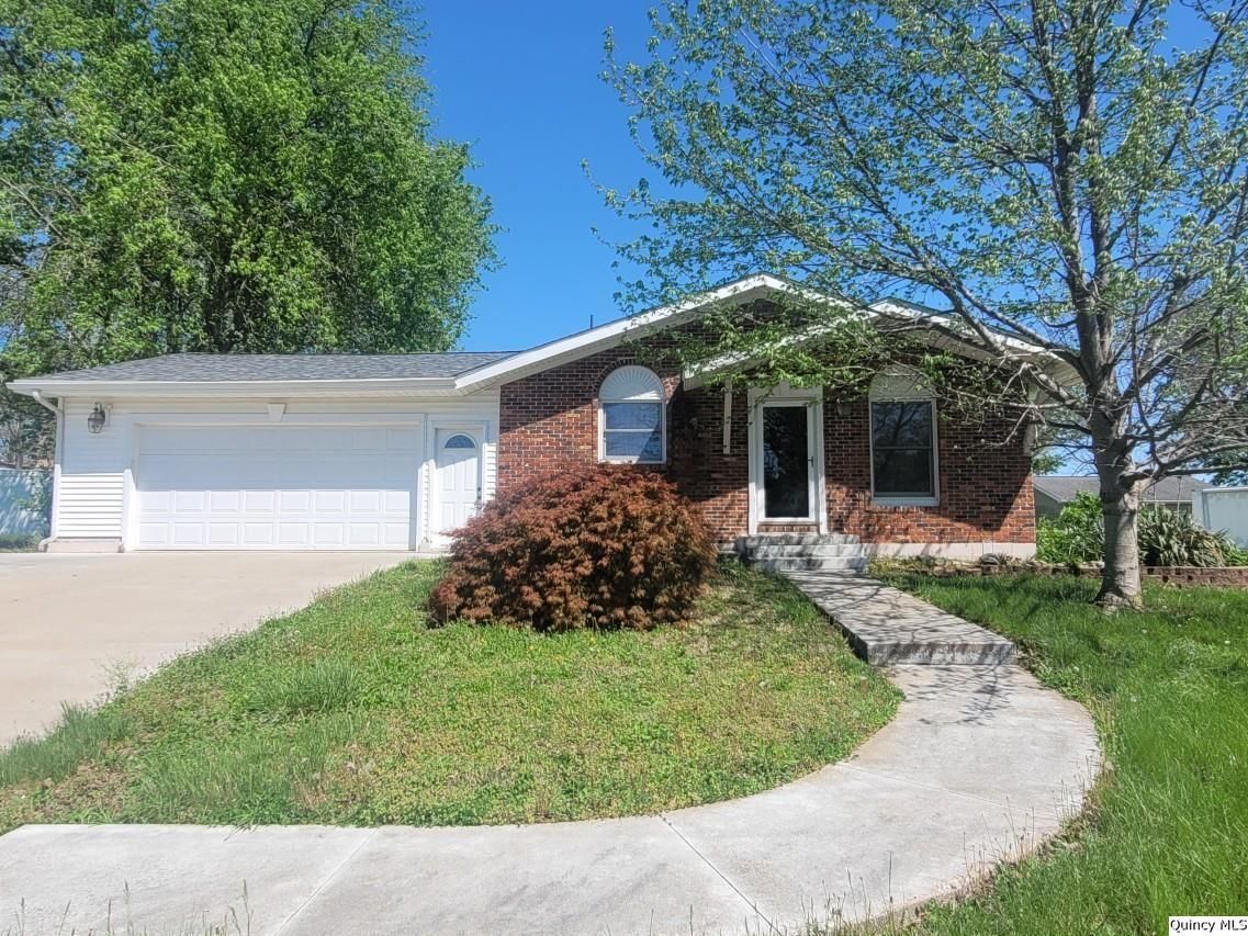 3019 S 48th — Quincy, IL 62305