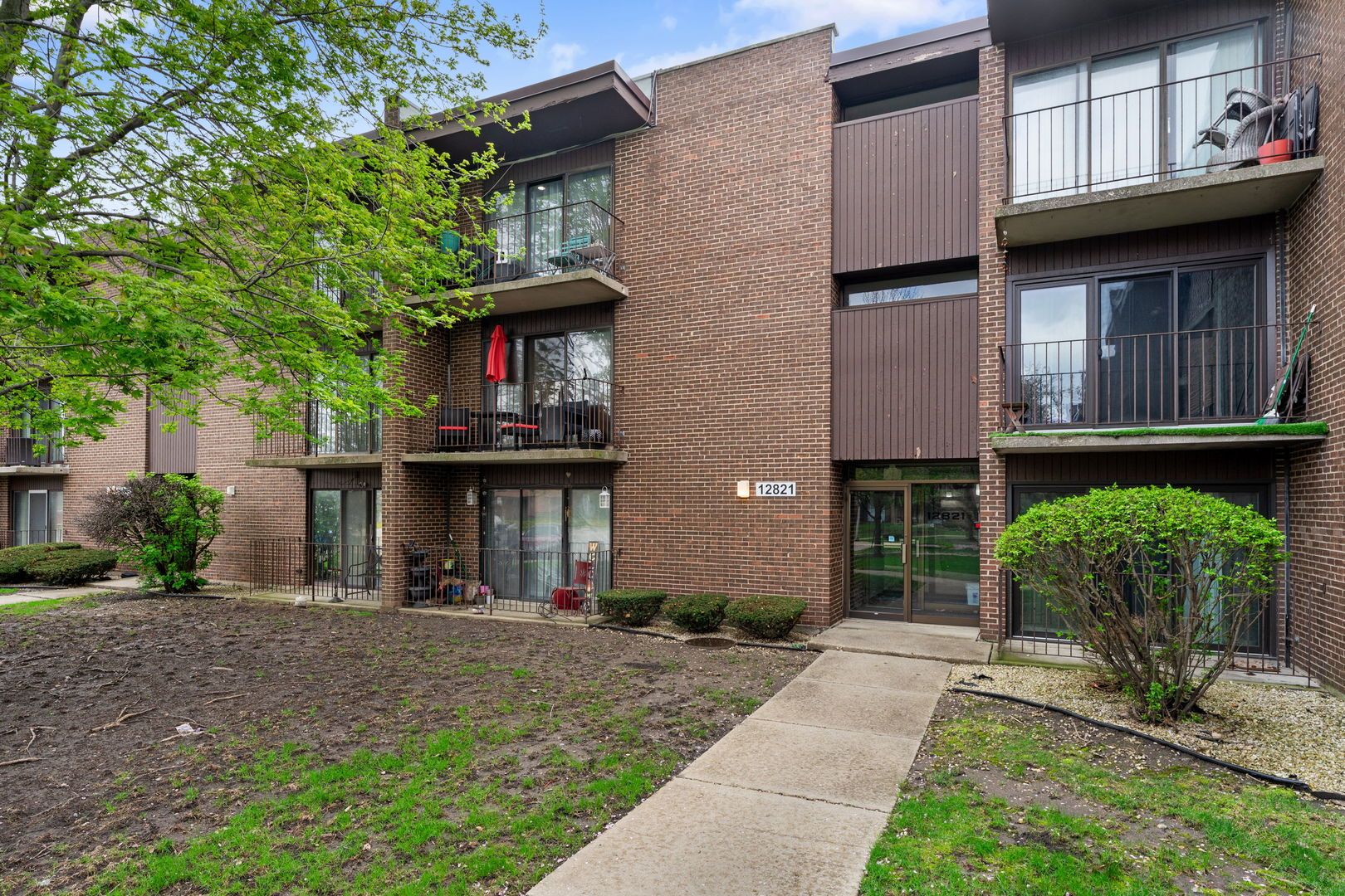 12821 S Kenneth Avenue #B3 — Alsip, IL 60803