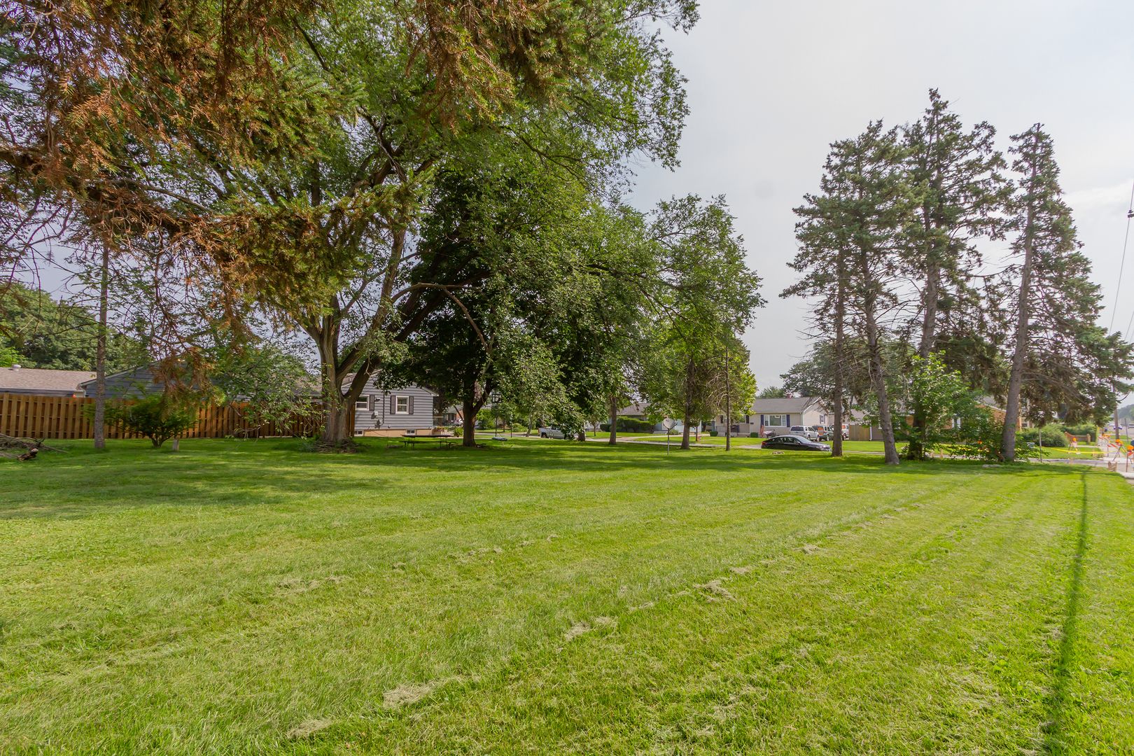 110 N Chase Avenue — Bartlett, IL 60103