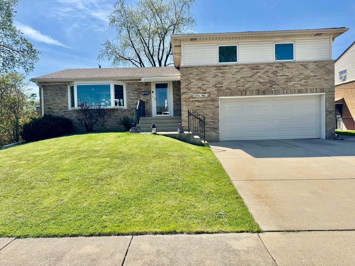 1650 Charleston Court — Melrose Park, IL 60160