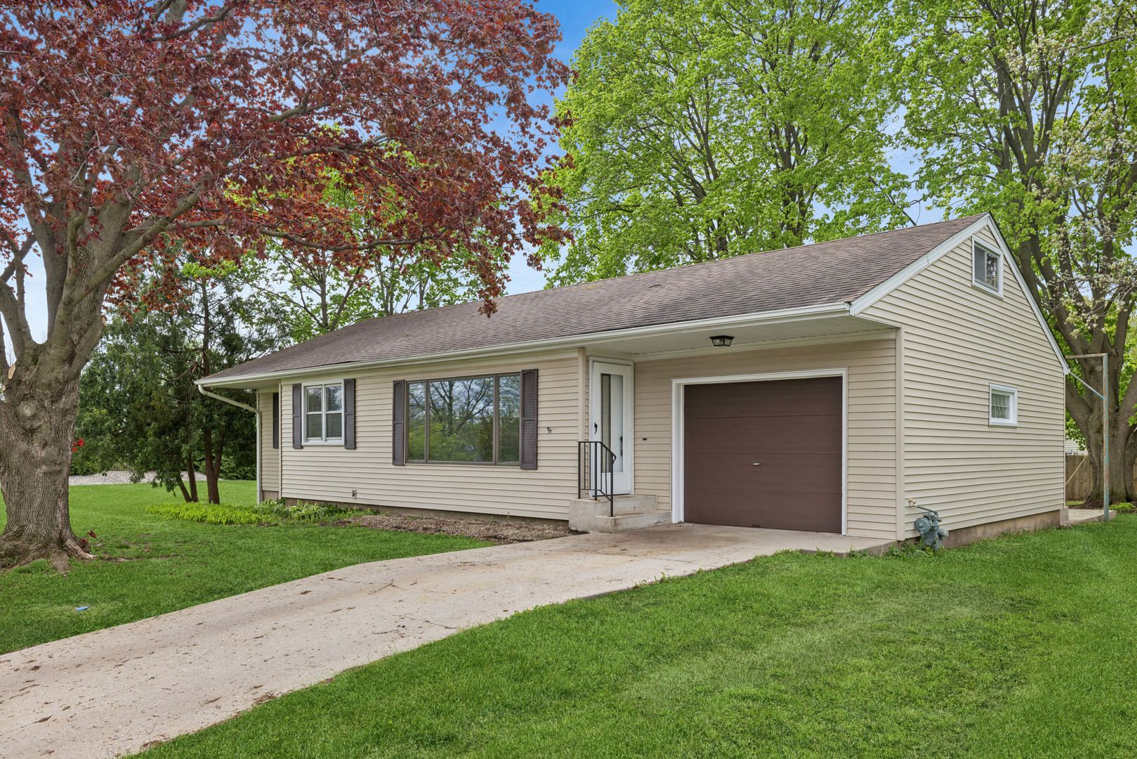 821 Diane Court — Marengo, IL 60152