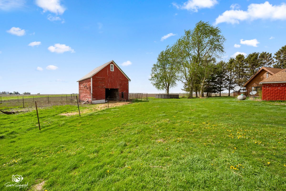 1235 N 1450 East Road, Onarga, IL 60955