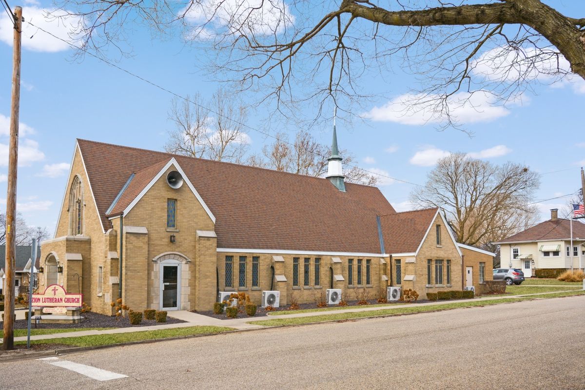 204 W North Street, Danvers, IL 61732
