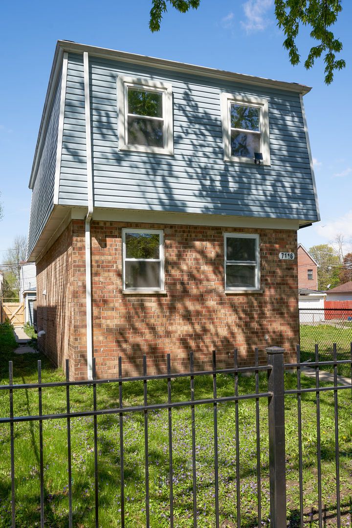 7116 S University Avenue — Chicago, IL 60619