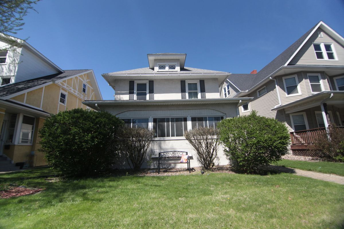 1714 25th Street, Rock Island, IL 61201