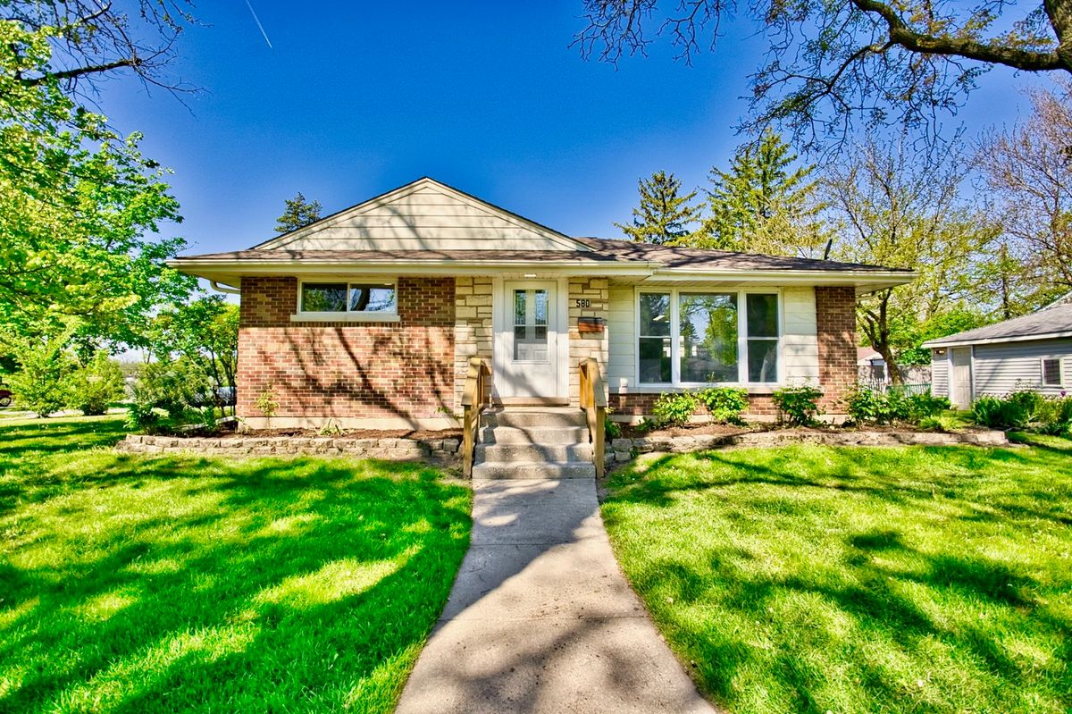 580 Chase Avenue, Lombard, IL 60148