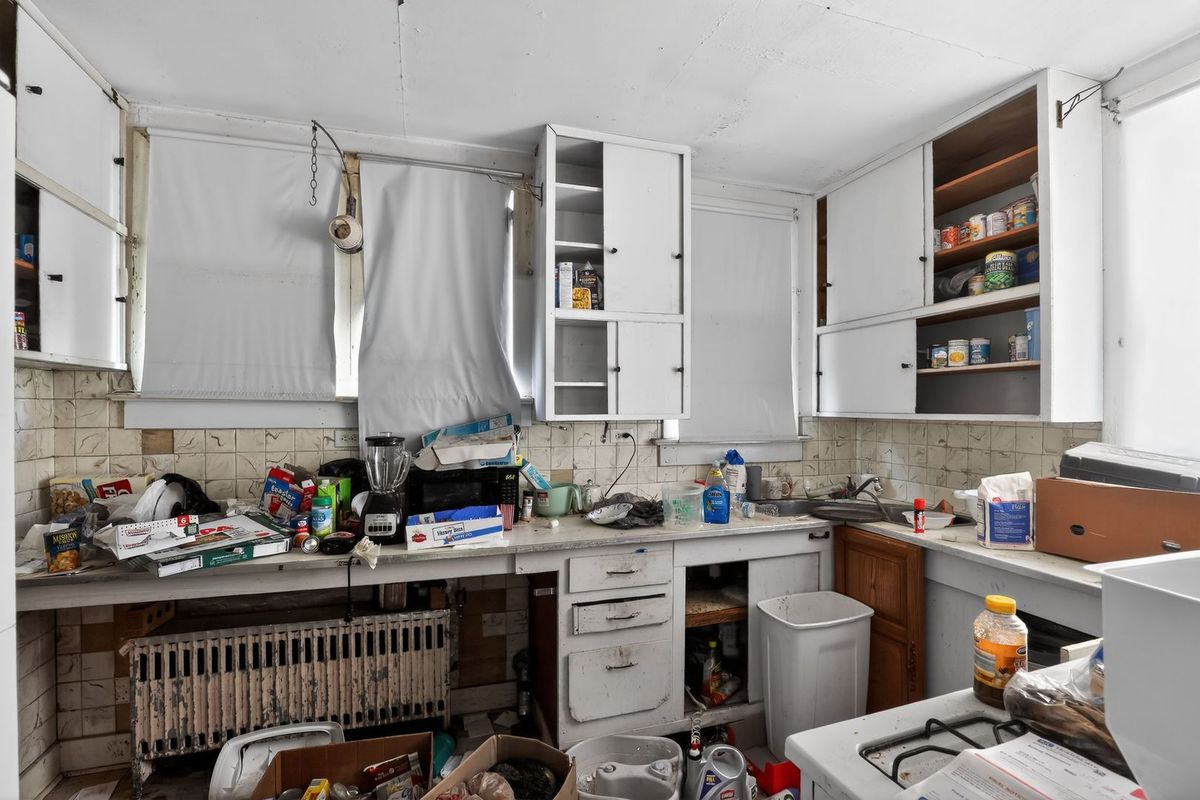 629 Royal Heights Road, Belleville, IL 62226