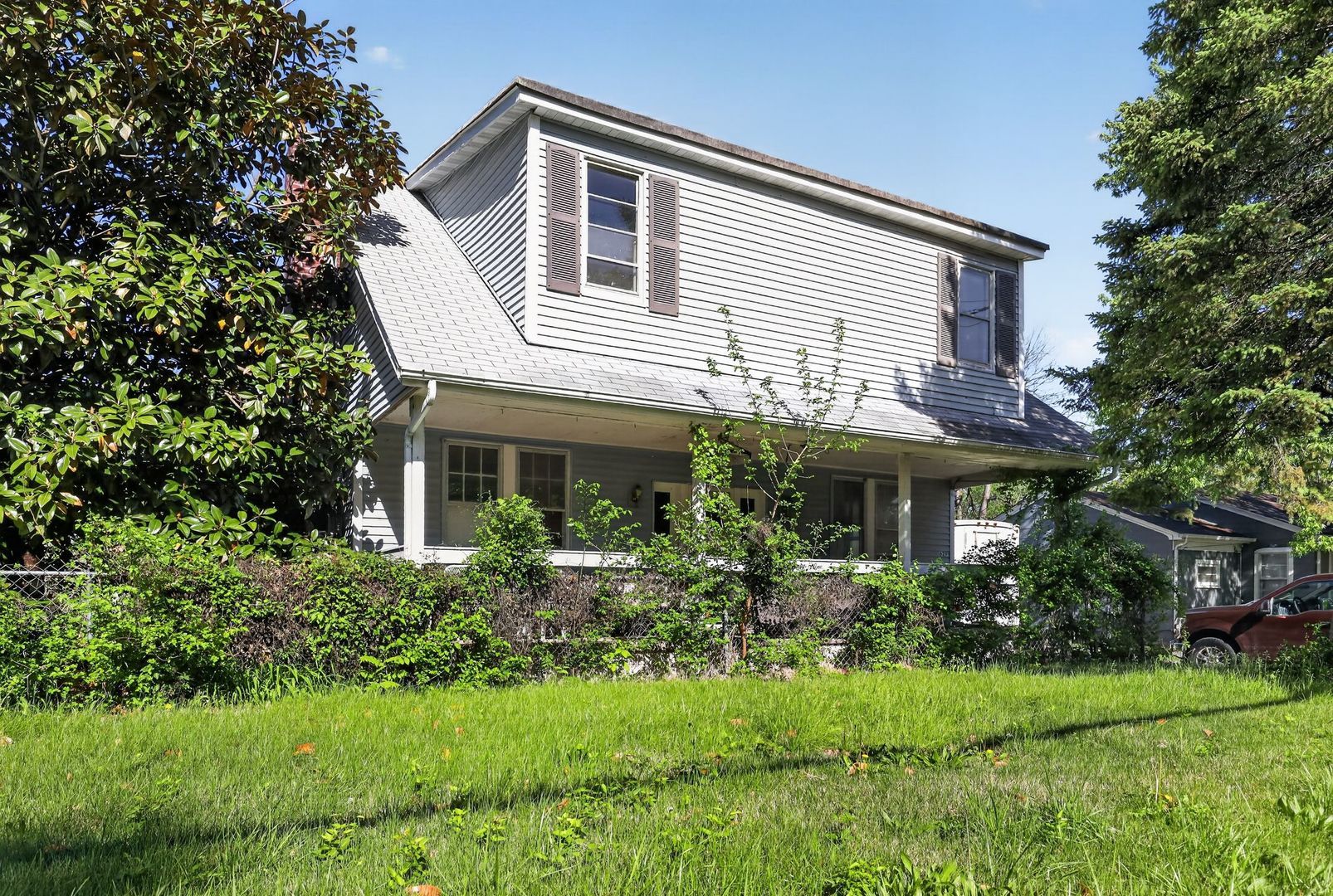 629 Royal Heights Road — Belleville, IL 62226
