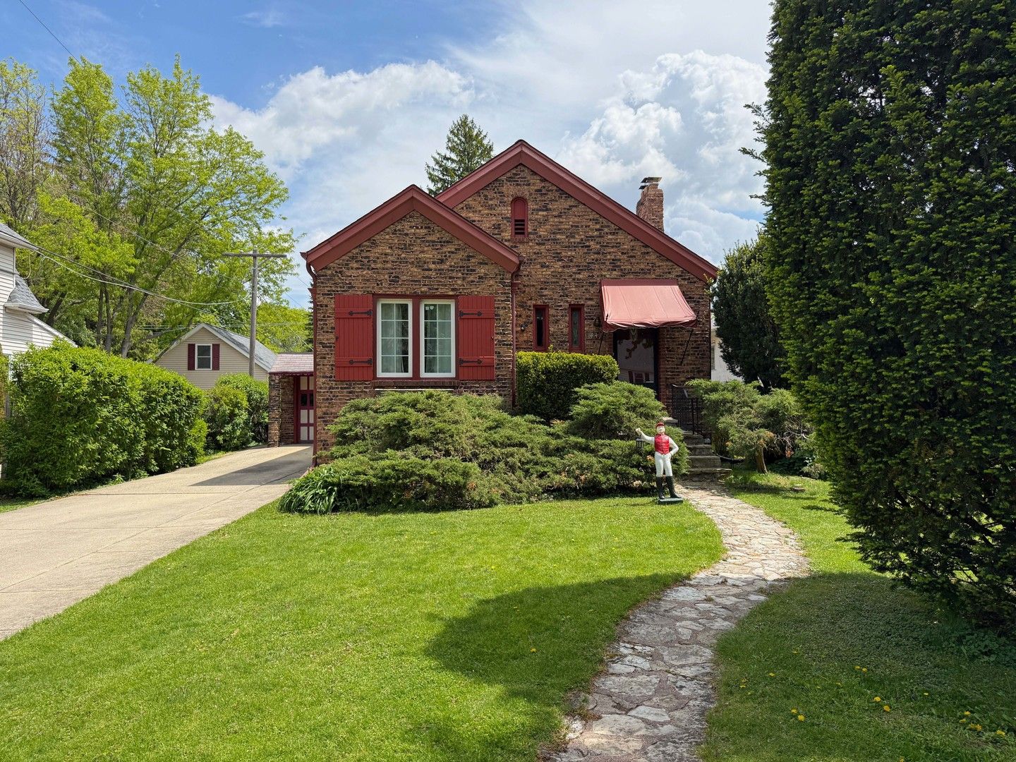 441 S Princeton Avenue — Villa Park, IL 60181
