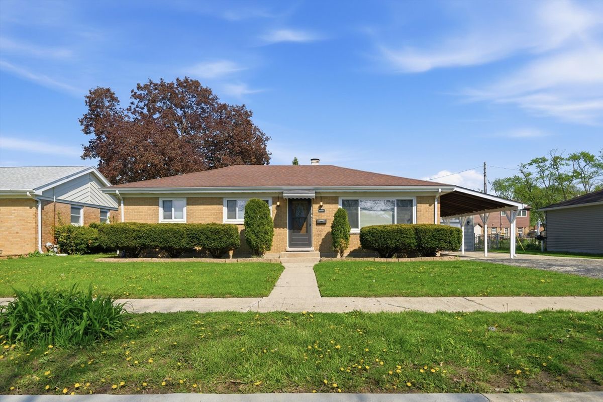 10817 MASON Avenue, Chicago Ridge, IL 60415