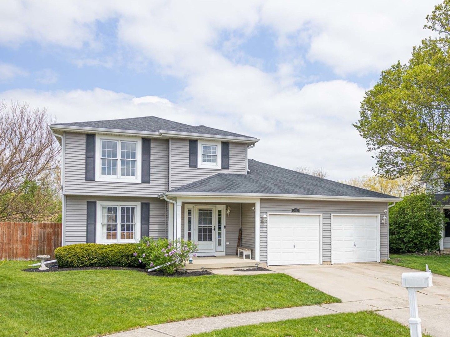 2912 Grand Prairie Drive — Joliet, IL 60431