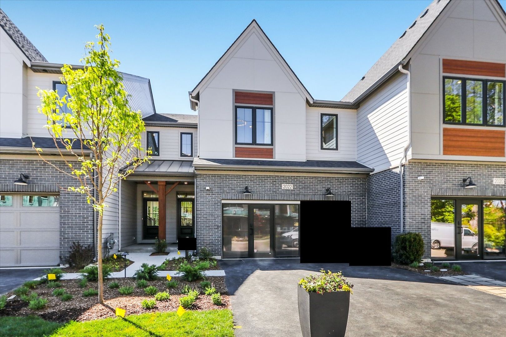 2054 Iron Ridge Lane — Naperville, IL 60563