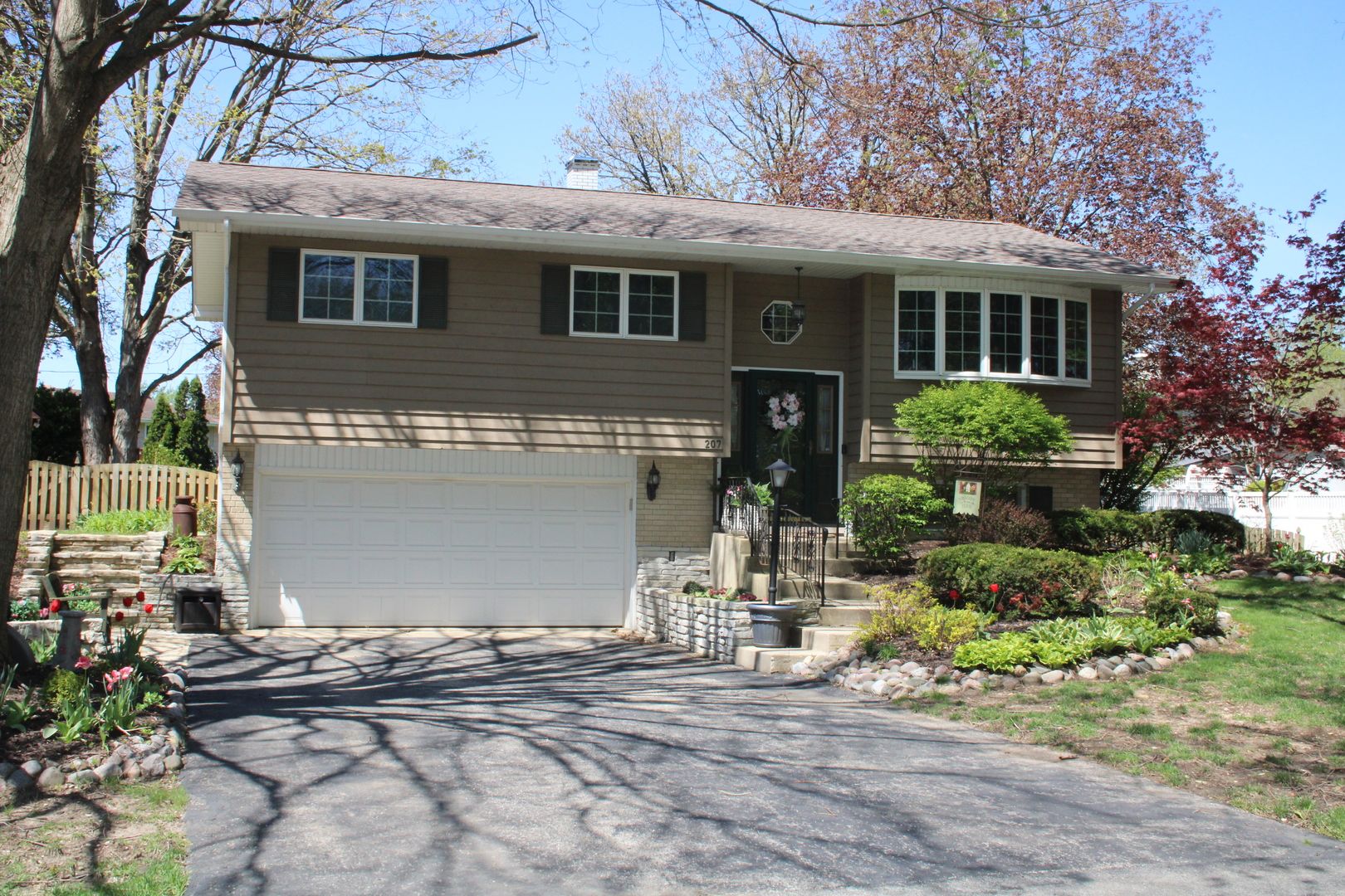 207 York Place — New Lenox, IL 60451