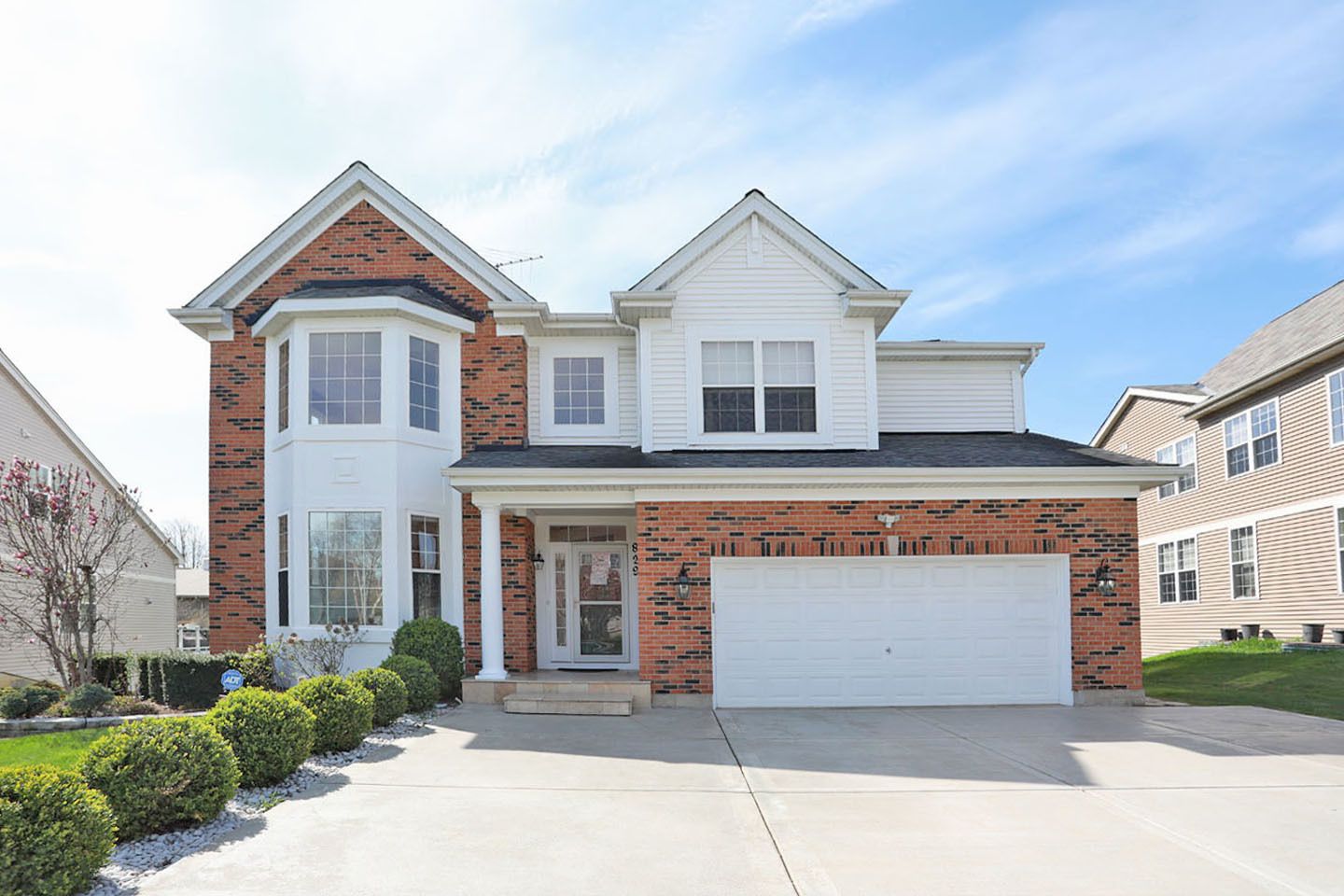 829 Clover Ridge Lane — Itasca, IL 60143