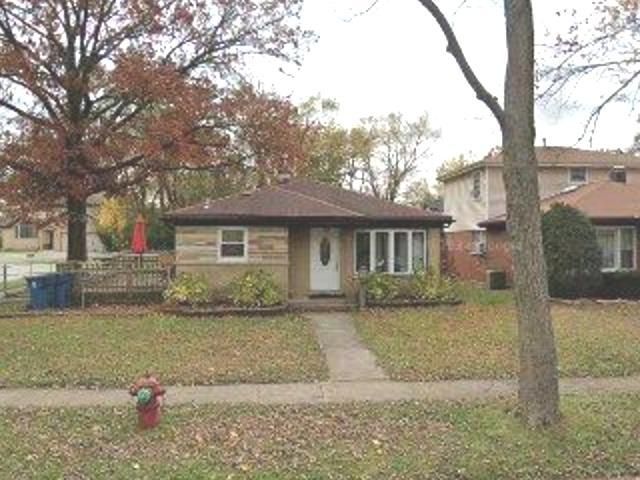 3851 153rd Place — Midlothian, IL 60445
