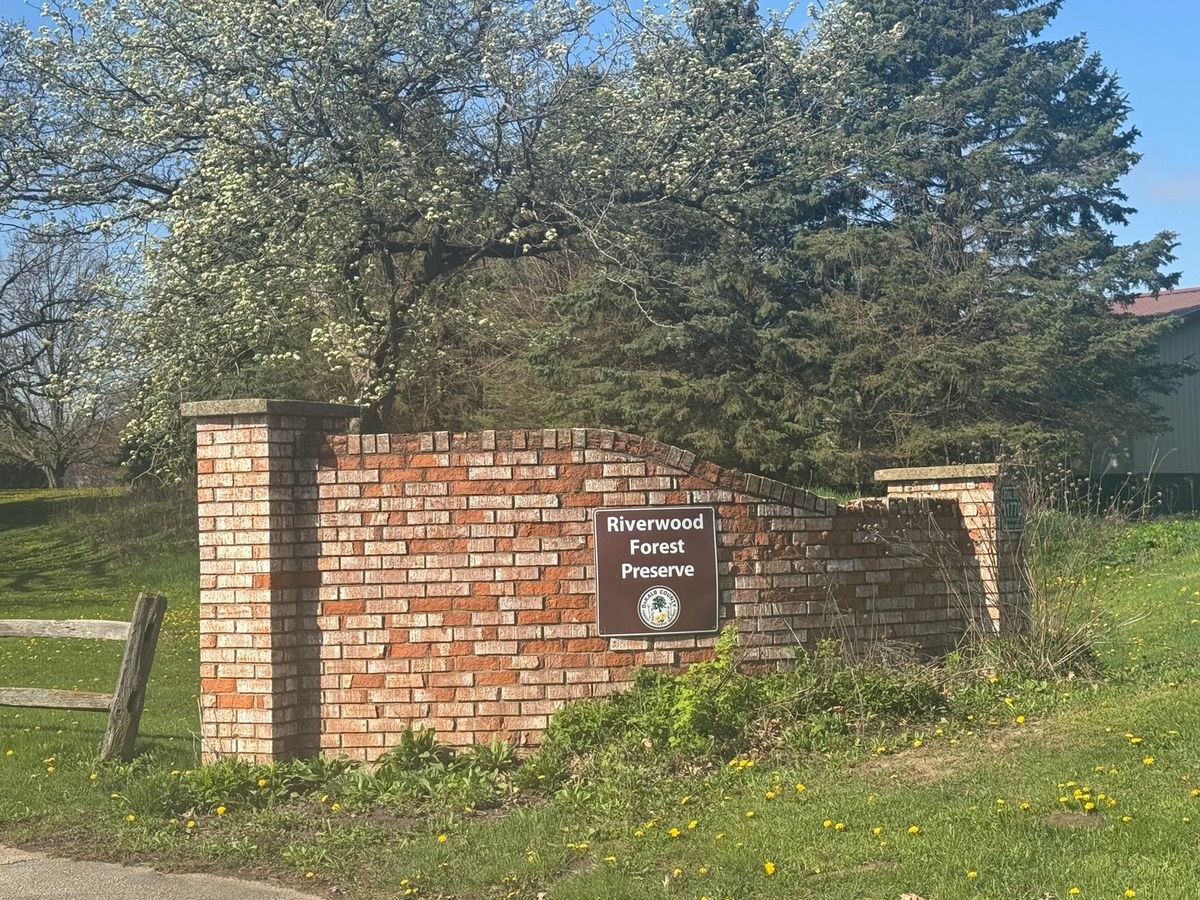 11755 Ellwood Greens Road, Genoa, IL 60135