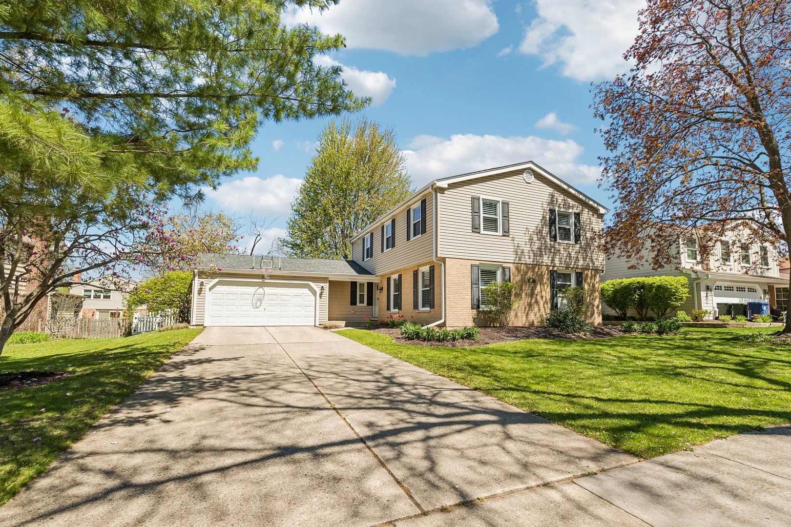 509 Ticonderoga Lane — Naperville, IL 60563