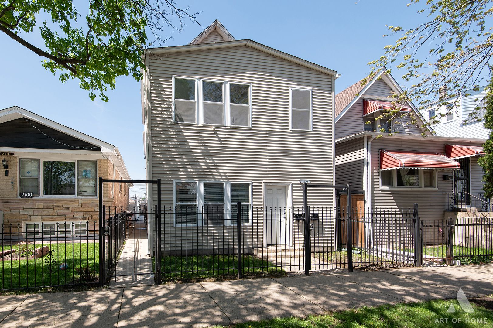 2110 N mango Avenue — Chicago, IL 60639